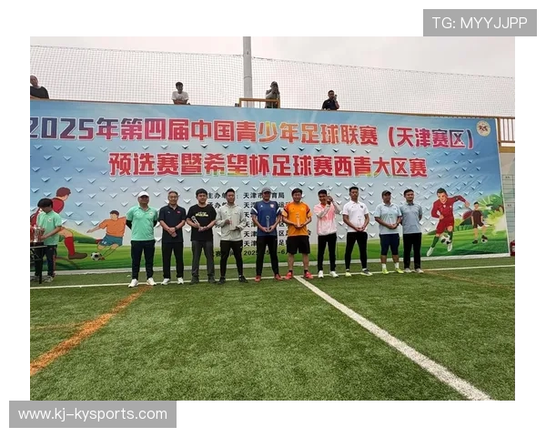 足球联赛在青训扶持中推动俱乐部与教育机构共建课程体系，足球俱乐部青训招生2021